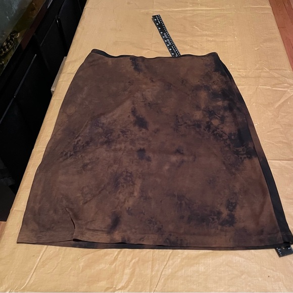 Express  size large dark brown & black tie dye pull on lined stretch skirt - Picture 2 of 8